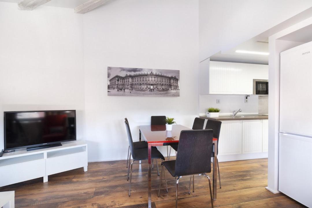 Minty Stay - Plaza Mayor 2 Bd Madrid Eksteriør billede